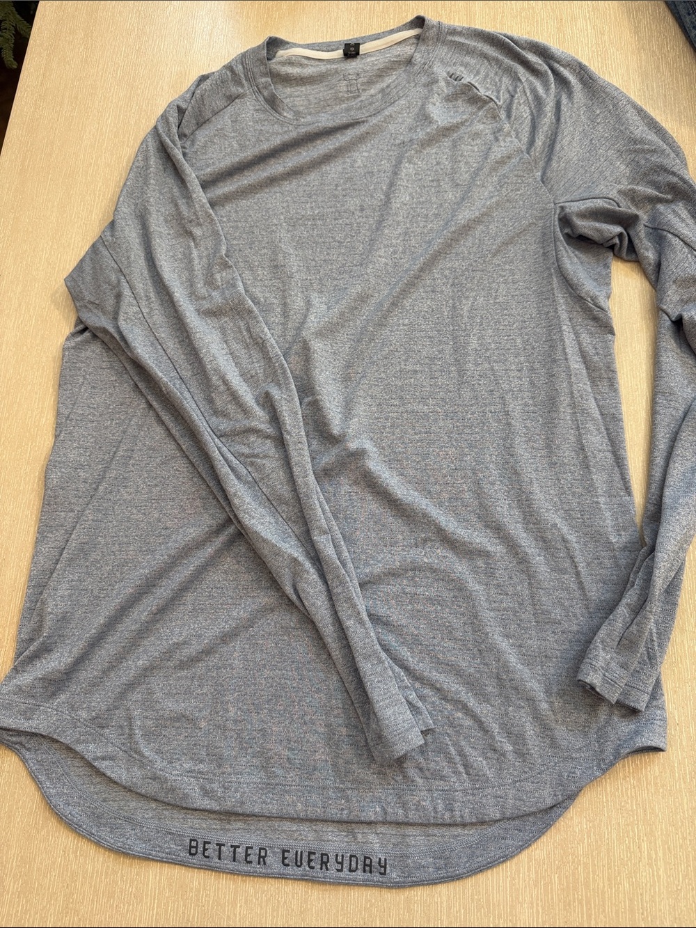 lululemon athletica Men's Light Grey-blue Long-Sleeve Crew